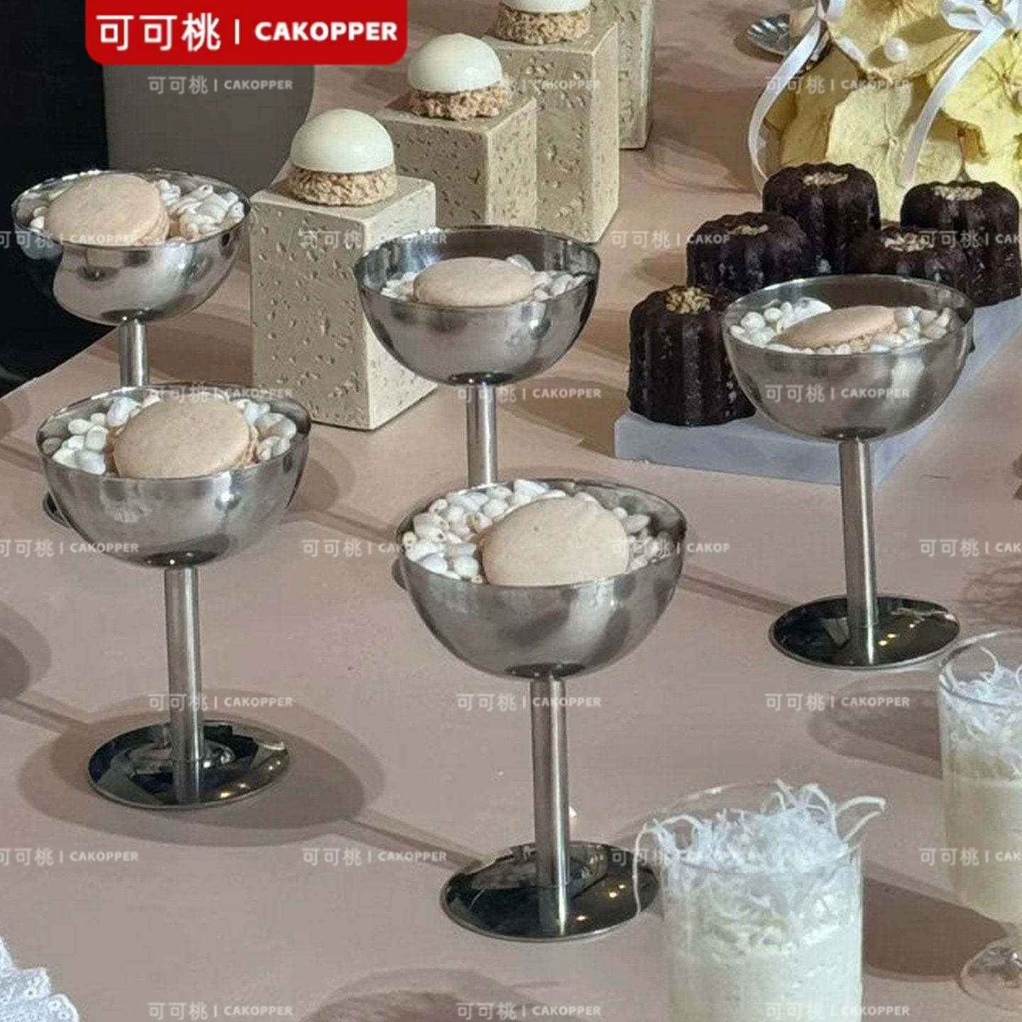 秩序感甜品台杯子高脚布丁杯桌面布置摆件不锈钢餐具烘焙点心容器