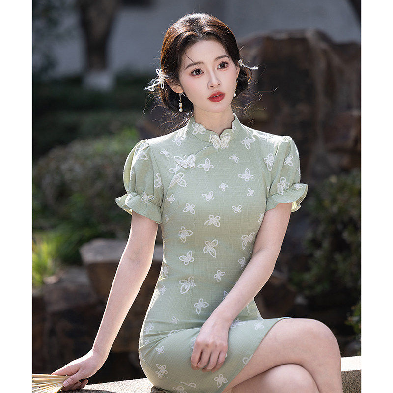 四小姐旗袍新中式短款