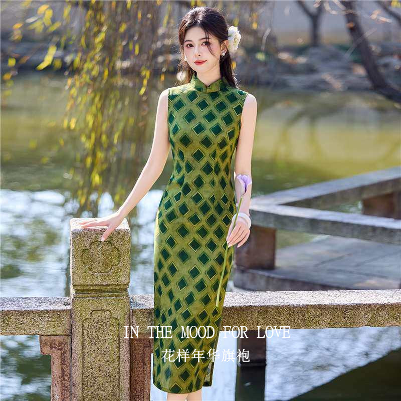 四小姐绿色旗袍新中式复古