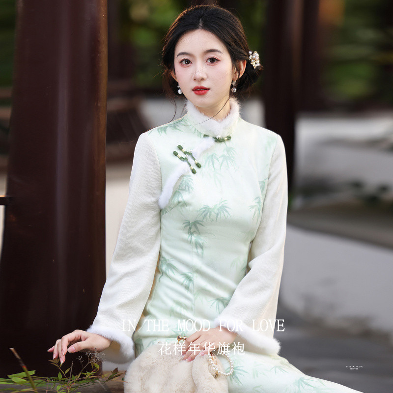 绿色长袖加绒新中式连衣裙