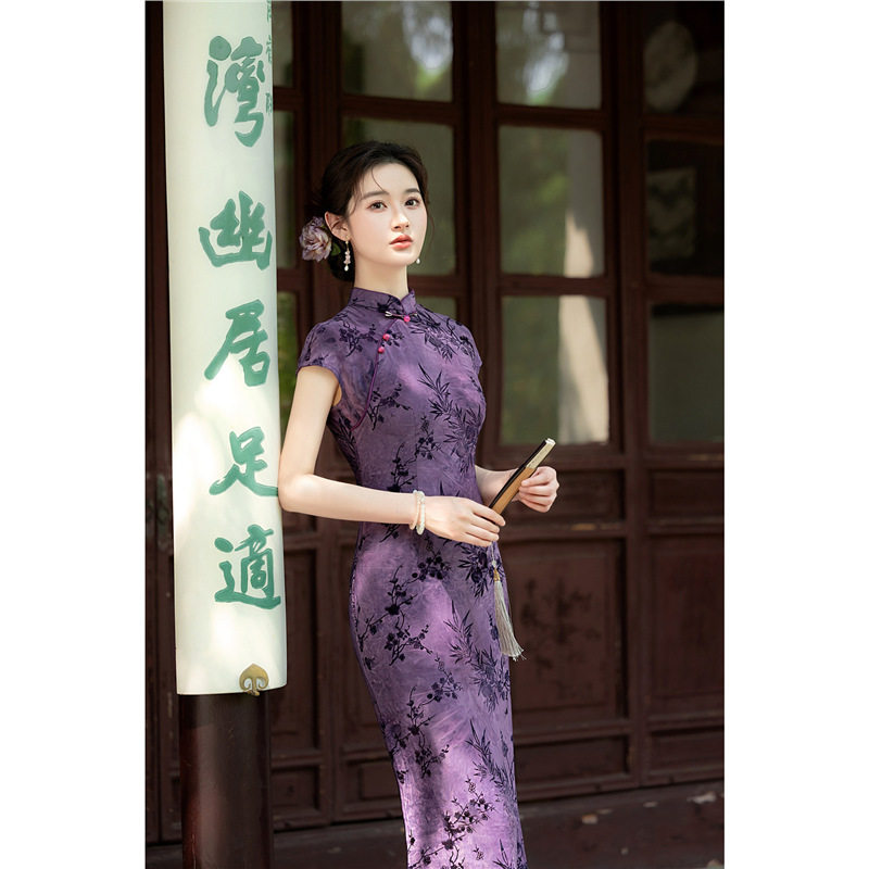 四小姐花样年华旗袍复古紫色碎花改良女夏装短袖修身民国风年轻款