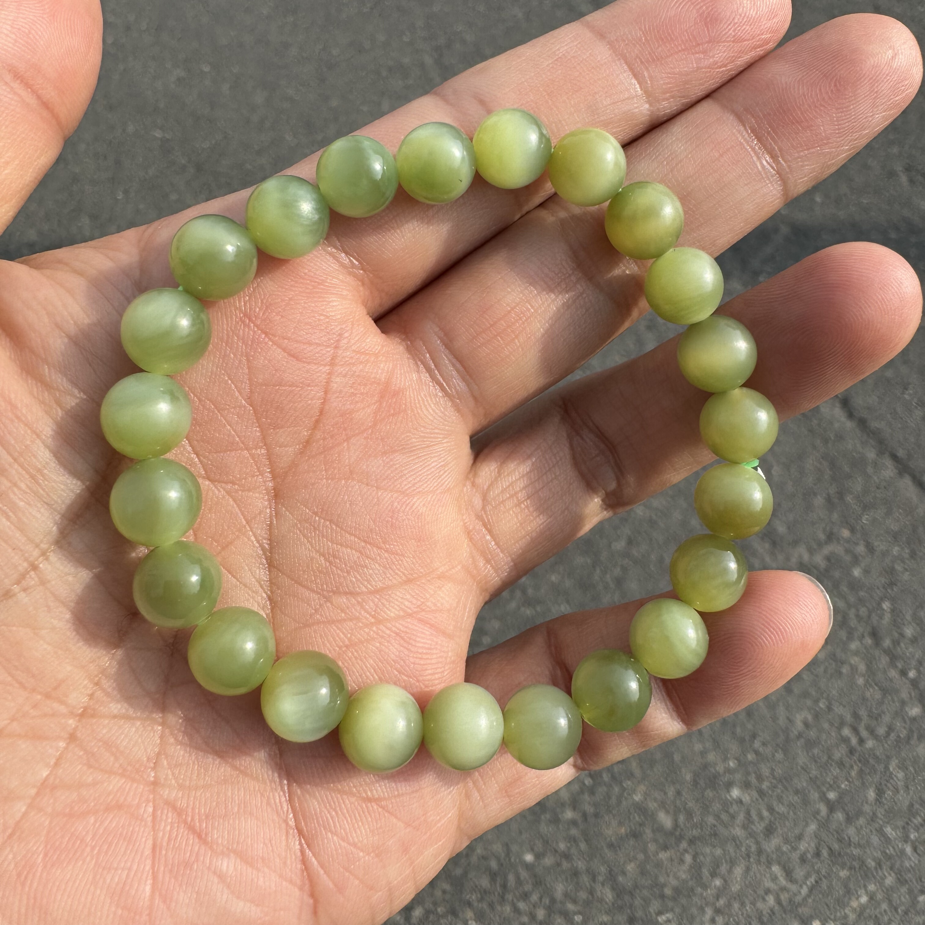 新疆且末黑羊洞和田玉碧玉猫眼手链8mm圆珠带猫眼特色女士手串