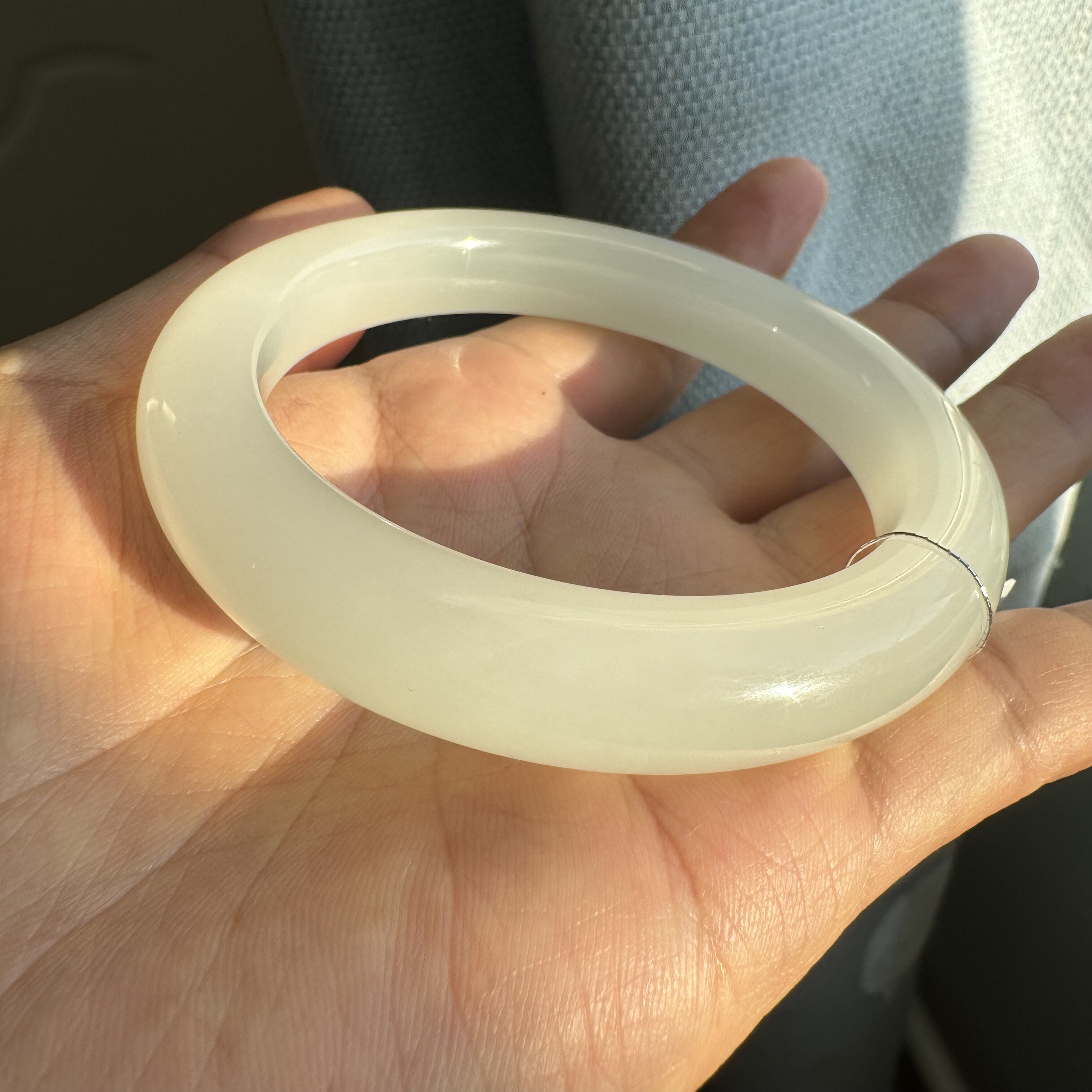 58.7圈和田玉白玉手镯野牛沟润糯荔枝肉玉镯无瑕裂有水线女士精品,珠宝/钻石/翡翠,手饰,淘宝优惠券,粉丝福利购,淘宝优惠卷