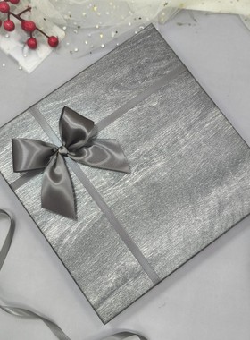 新款灰色正方形生日礼物盒画册相册油画包装盒T恤围巾纸盒印logo