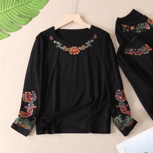 高品质95棉重工刺绣黑色t恤女圆领叠穿超好看民族风打底上衣秋W22