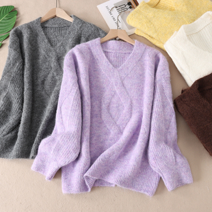 560克 韩系慵懒花纱线菱格针织套头毛衣女秋冬温暖V领宽松上衣WA9