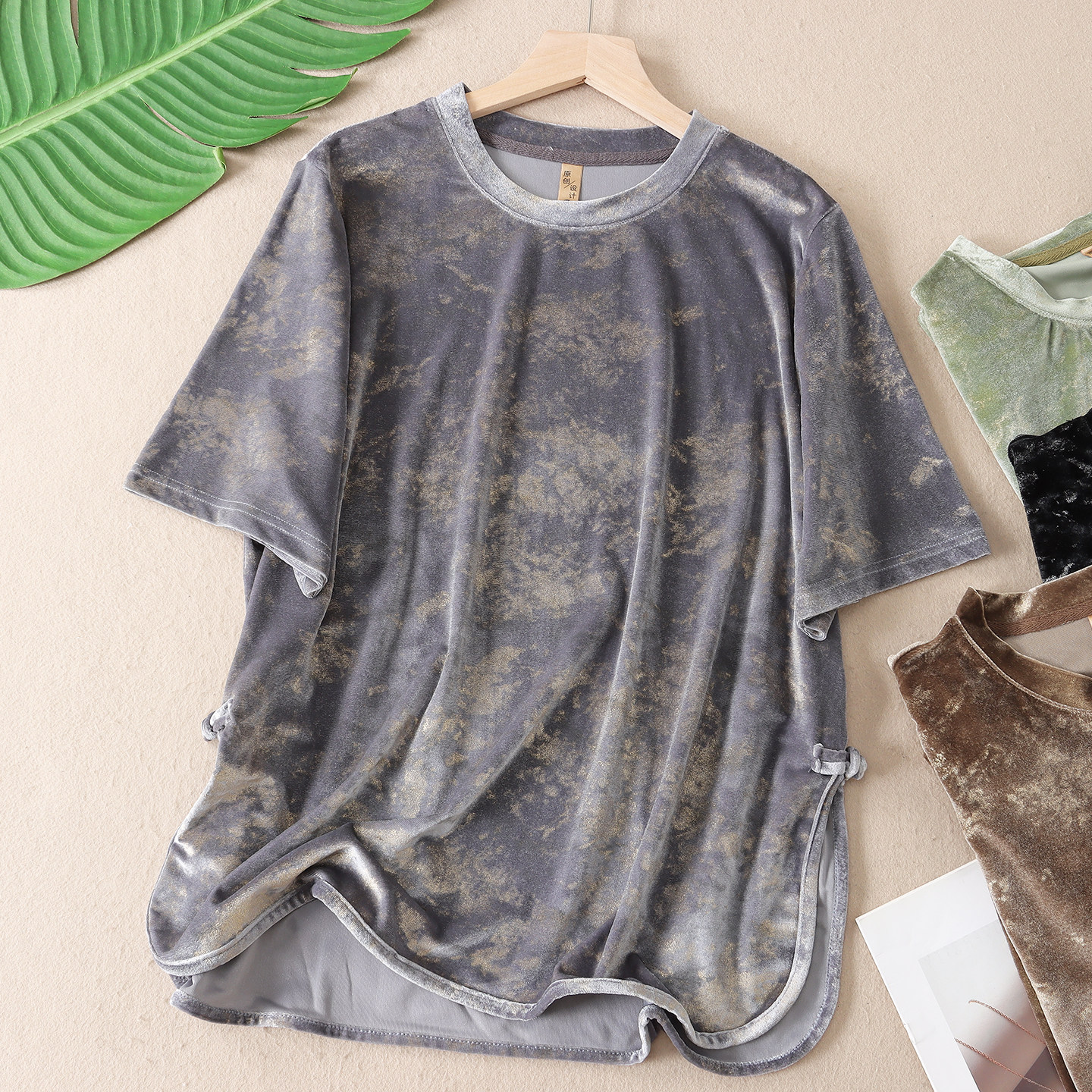 慵懒风高级感烫金宽松金丝绒t恤女春夏中长款韩系圆领上衣潮 W90