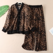 时髦洋气豹纹半边绒家居服套装 女V领开衫 加厚保暖可外穿睡衣B20