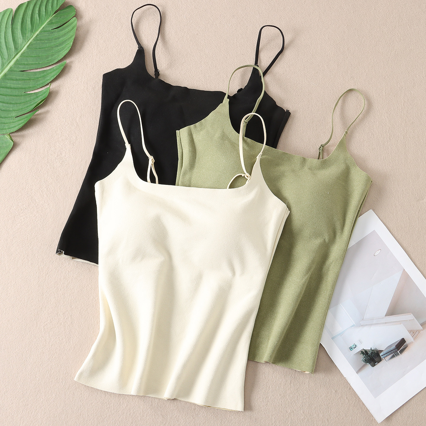 自发热德绒保暖背心女无痕修身细肩带胸垫打底内衣吊带G39,女士内衣/男士内衣/家居服,保暖背心,淘宝优惠券,粉丝福利购,淘宝优惠卷