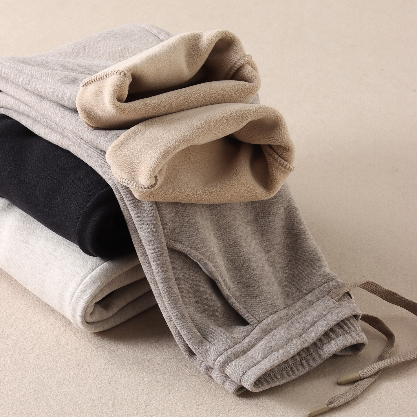 自留推荐忒好穿加厚绒窄版直筒裤