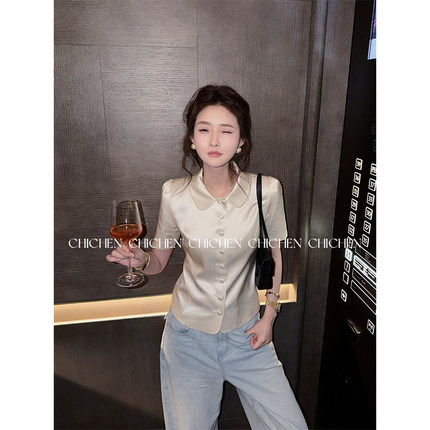 CHICHEN-珠光白72醋酸娃娃领收腰上衣