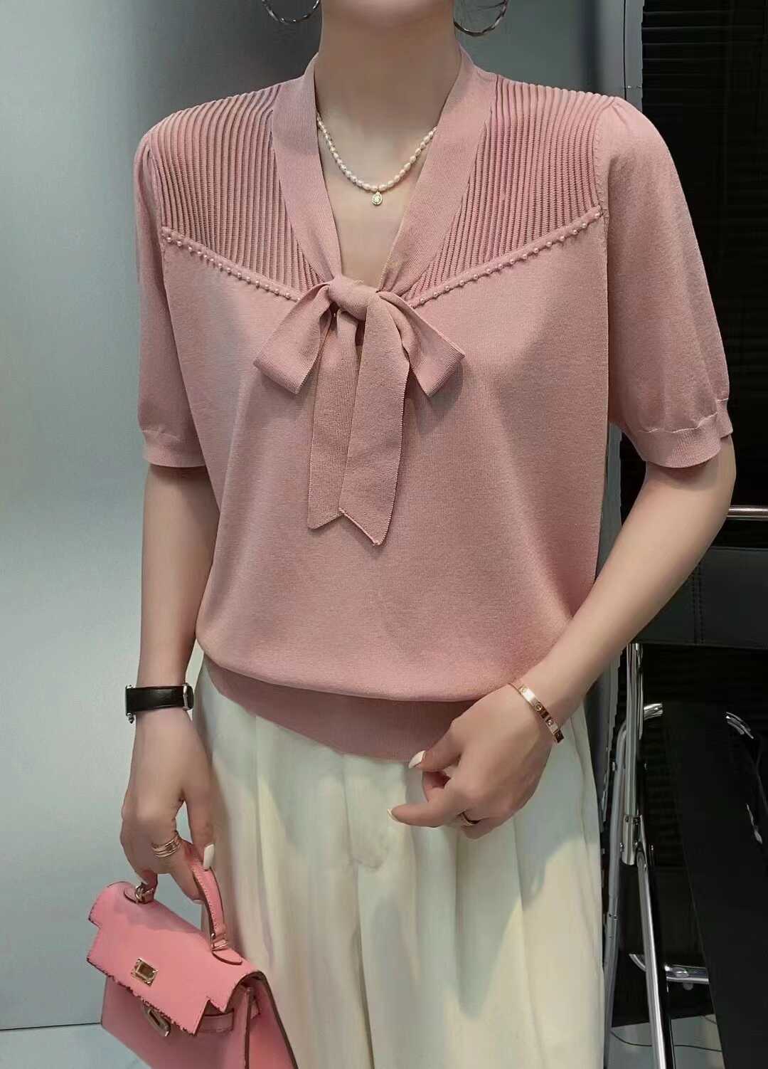 夏季女薄款新款V领上衣洋气减龄莱赛尔针织衫系带冰丝钉珠打底衫