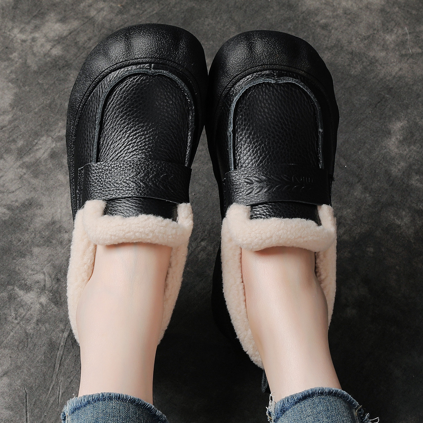 真皮加绒豆豆鞋女一脚蹬厚底乐福鞋舒适妈妈鞋冬季保暖中老年皮鞋,女鞋,乐福鞋（豆豆鞋）,淘宝优惠券,粉丝福利购,淘宝优惠卷