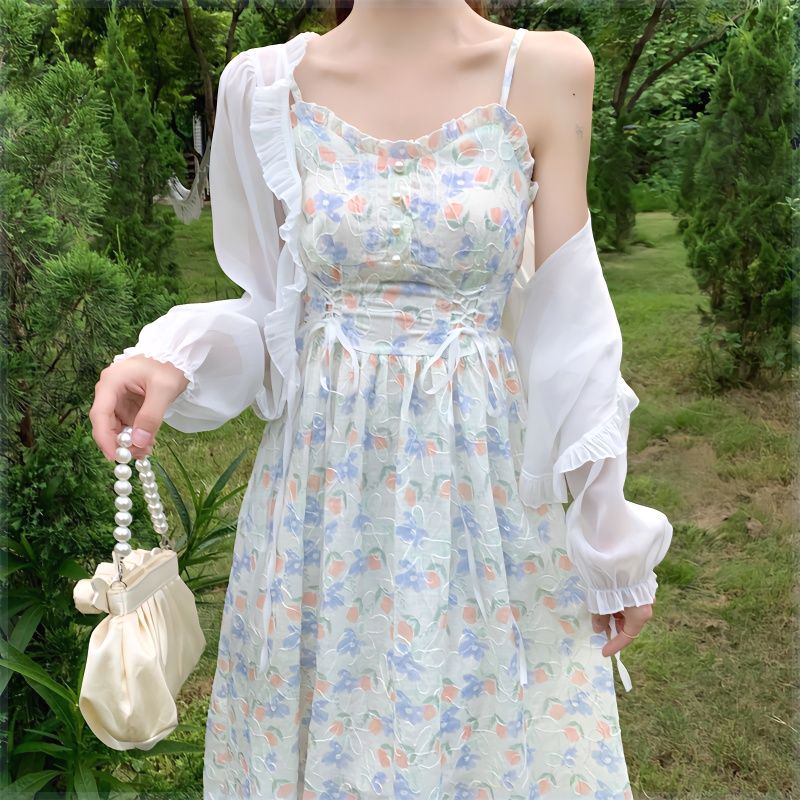 大码甜美初恋感温柔风收腰显瘦吊连衣裙