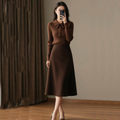 复古蝴蝶结娃娃领毛衣上衣两件套咖啡色呢子半身裙修身 显瘦套裙女