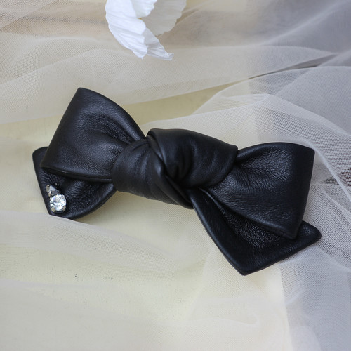 亚历山大真皮水钻弹簧夹手工定制