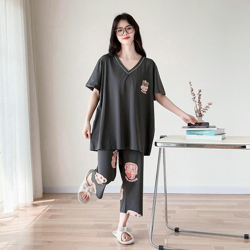 卡通V领加大码胖mm睡衣女200斤夏季薄款短袖七分裤休闲家居服套装
