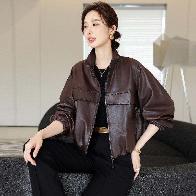 海宁真皮皮衣女短款美拉德系绵羊皮外套夹克2026春季新款时尚百搭