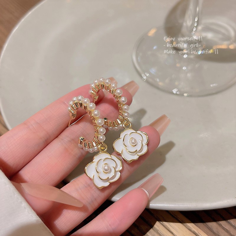 仙女S925银针韩国新款山茶花耳环女ins潮小清新气质珍珠耳钉耳饰