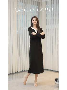 柒院家微胖大码女装撞色V领长袖连衣裙2025秋宽松遮肉显瘦中长裙