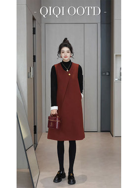 柒院家大码女装设计感气质圆领背心连衣裙2025秋冬宽松显瘦中长裙