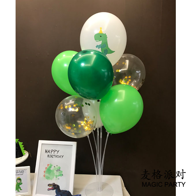 桌飘绿色恐龙派对生日布置摆台