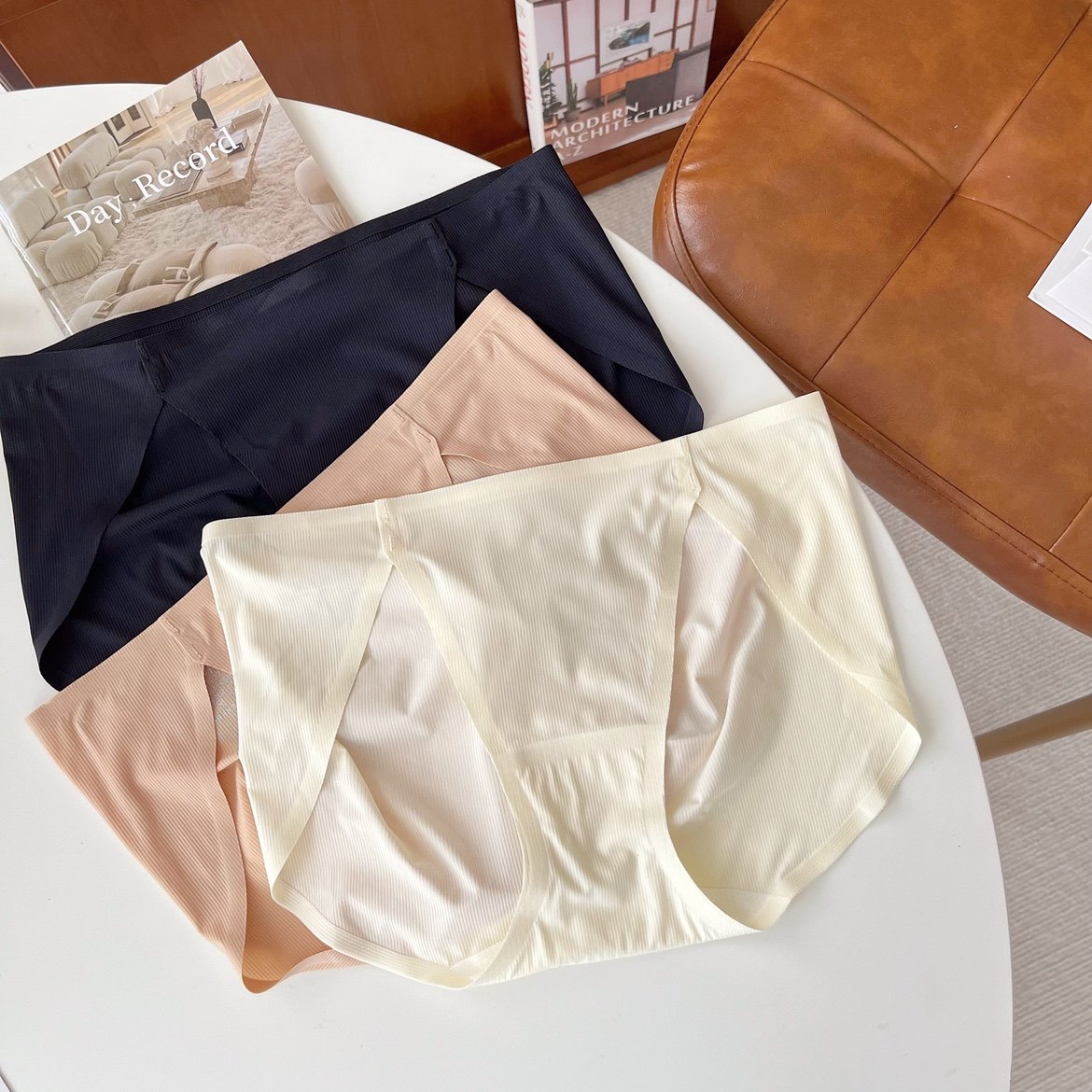 3条装5A抗菌高开叉3D蜜桃臀夏无痕超薄冰丝透气大码内裤女三角裤,女士内衣/男士内衣/家居服,女三角裤,淘宝优惠券,粉丝福利购,淘宝优惠卷