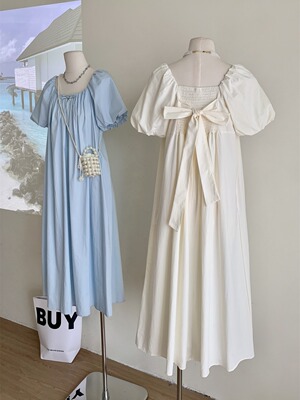 BLUEPOPS方领露背泡泡袖连衣裙女2024夏季新款韩版宽松绑带长裙子