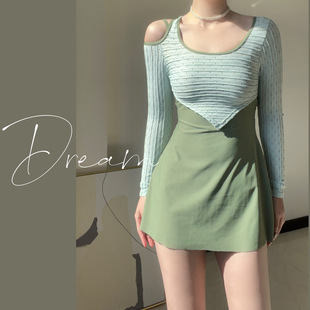 新款 蜜Dream泳衣女款 显瘦泳装 连体长袖 高级感温泉保守纯欲风裙式