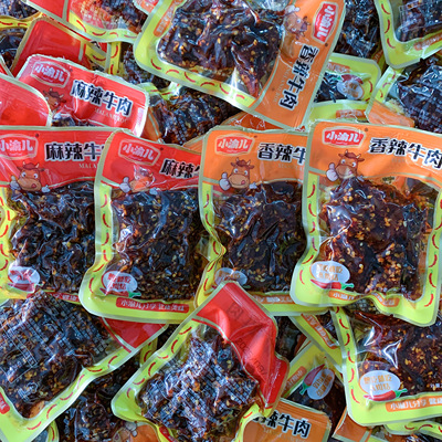 小渝儿香辣牛肉麻辣牛肉干正宗小袋辣味手抓包散称独立小包装