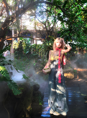 Thas9i九亿 小狗来电 复古休闲印花阔腿牛仔背带裤女宽松直筒长裤