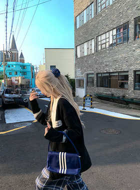 Thas9i九亿 野生玫瑰 韩系复古v领针织开衫秋宽松慵懒学院风上衣