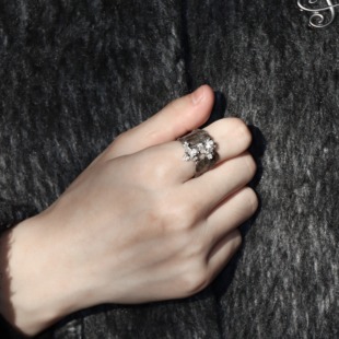 東黑三白/ 月沁黑泽花 s930纯银原创设计小众做旧百搭戒指礼物