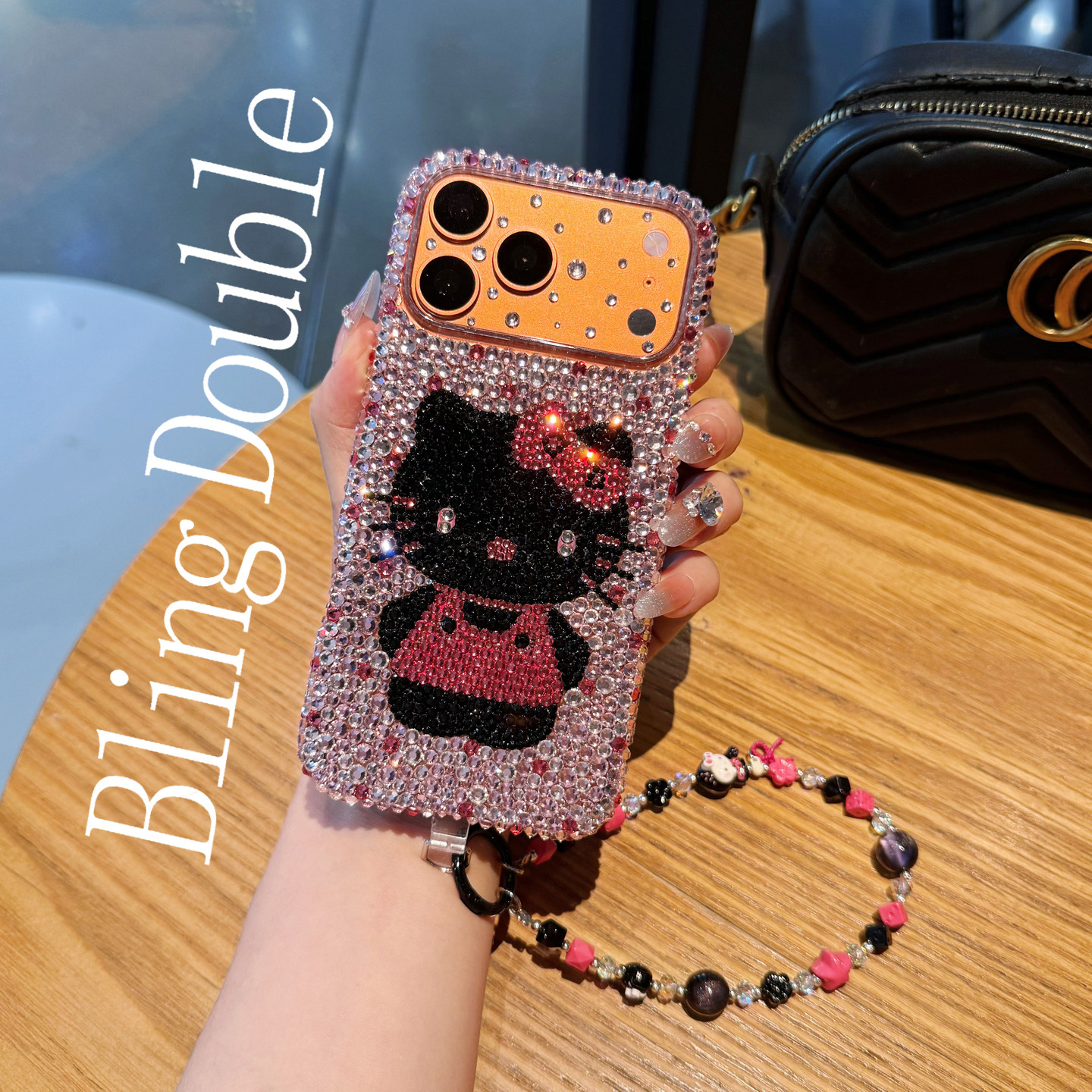 网红同款黑皮HelloKitty猫适用iPhone17Pro Max手机壳带水钻苹果16可爱女15plus全包防摔14个性13创意12满钻X