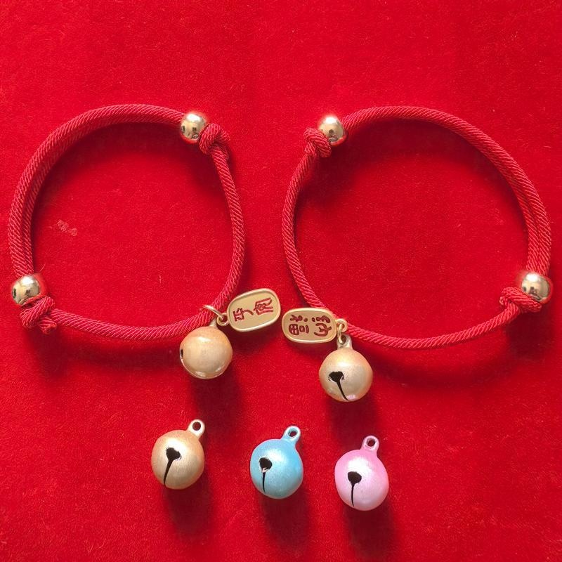 猫咪铃铛项圈狗狗项圈小铃铛围脖圈饰品可调节小型犬戴脖子挂饰