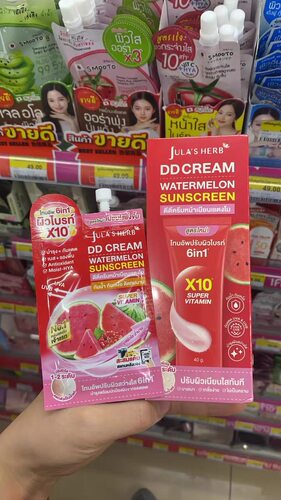泰国Jula'sherb西瓜DD霜SPF50