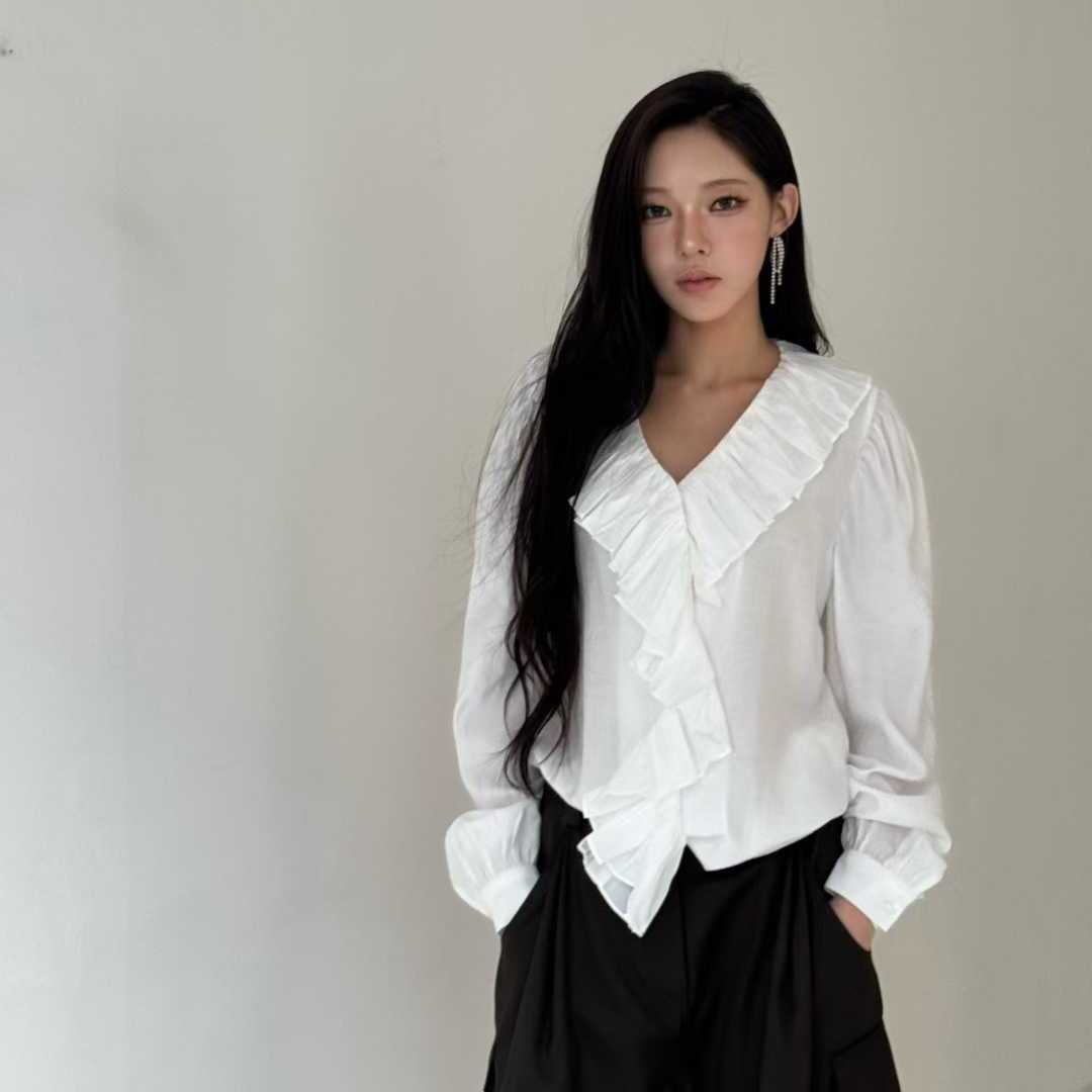 NEROLI36复古宫廷风Y字领荷叶边