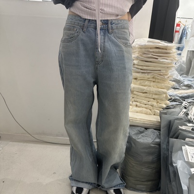 CONNAUGHT/DAILYJUD宽筒长款牛仔