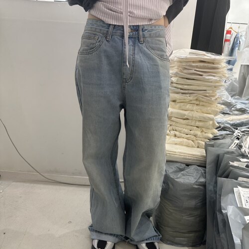 CONNAUGHT/DAILYJUD宽筒长款牛仔