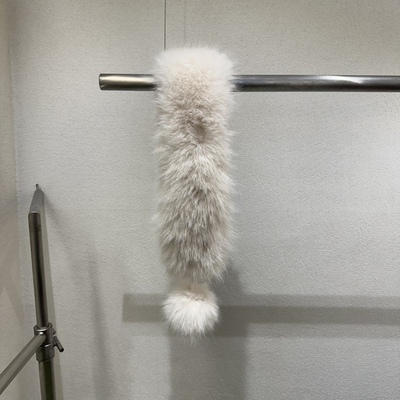 HIPTIQUE人造毛毛可爱毛球围巾