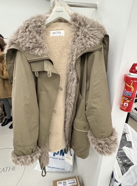 闪闪家 韩国东大门代购BREATHE时髦大翻领羊羔毛大外套