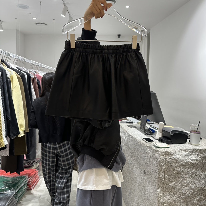 NEROLI36松紧头舒适PU皮短裤