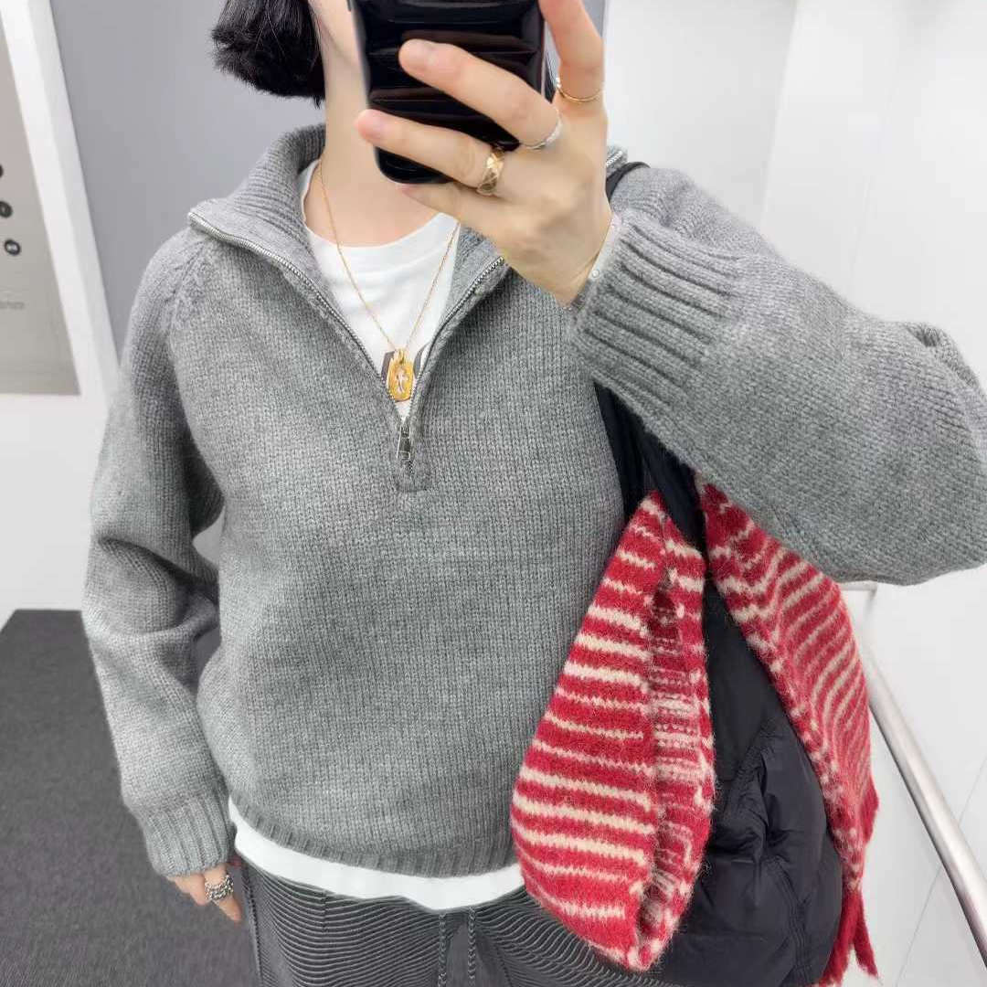 HELDER-P质感立领休闲气质毛衣