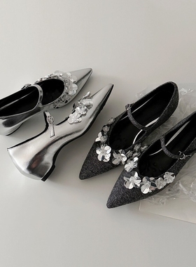 羊皮版~尖头亮片内增高花朵玛丽珍鞋一字扣带法式气质浅口单鞋女