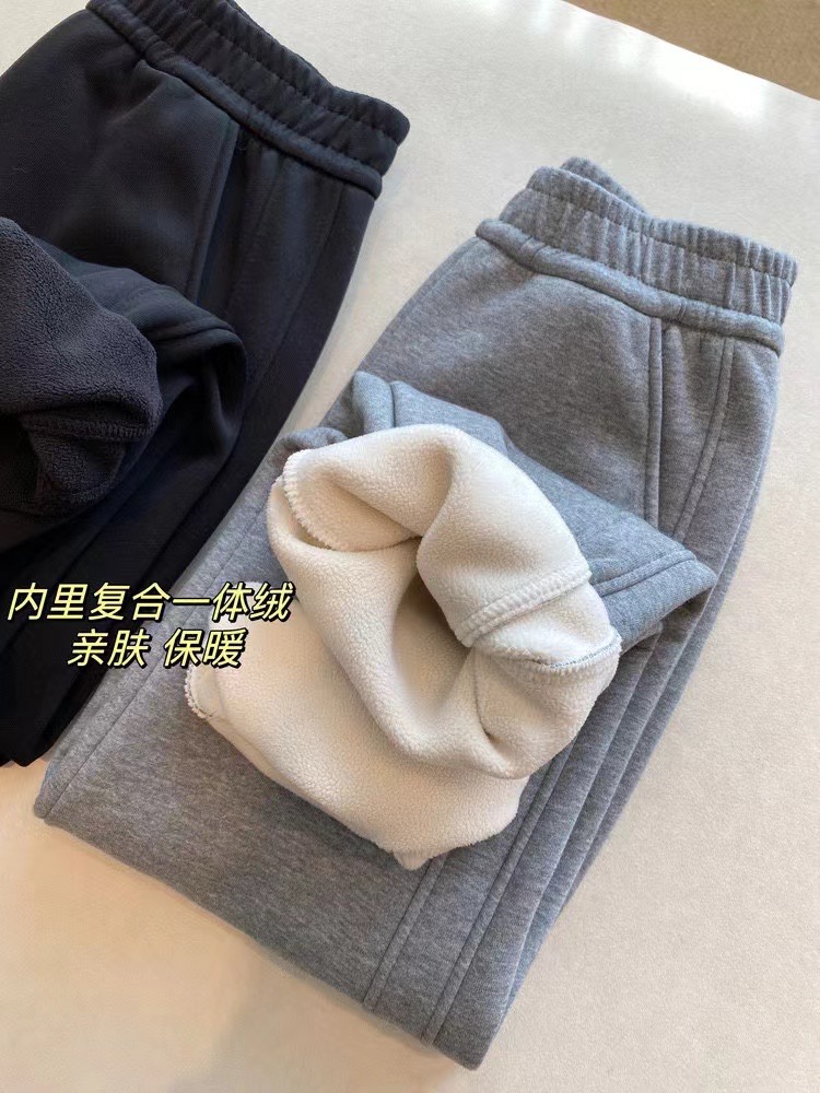 女款冬装（加绒）加厚保暖基础百搭不过时的卫裤运动长裤一条过冬