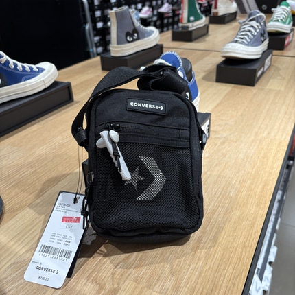 CONVERSE匡威男女同款单肩斜挎包男女包休闲小包手机包UA5790-023