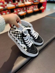 VANS SK8 MID 黑白棋盘格 中帮 男女同款板鞋 VN0A391FQXH