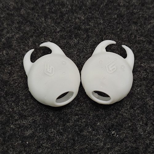 平头耳机转半入耳式硅胶套佩戴稳