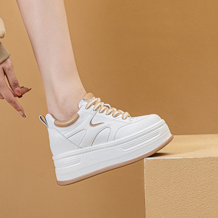 内增高女鞋松糕跟8cm春秋小个子搭配裙子真皮厚底休闲运动小白鞋