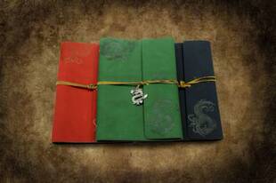 【正版】三国杀文化手札 笔记本邮资明信片活页羊皮封 无礼包码